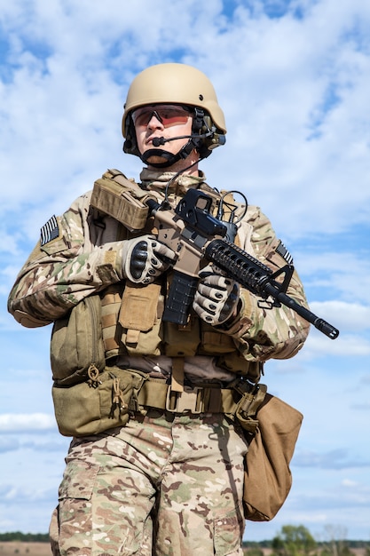 us-army-special-forces-group-soldier_1443-1530.jpg